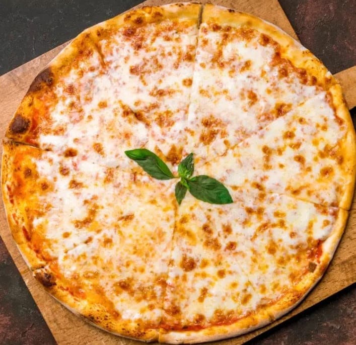 Queen of pizza — photo 2