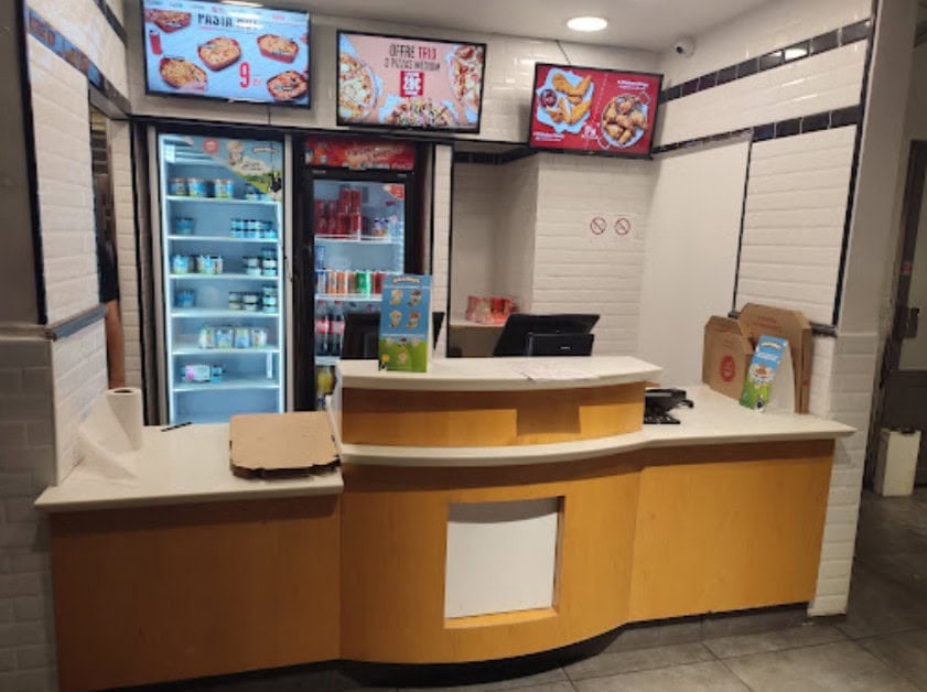 Pizza Hut — photo 3