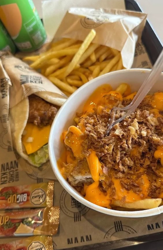 Chicken Street — photo 2