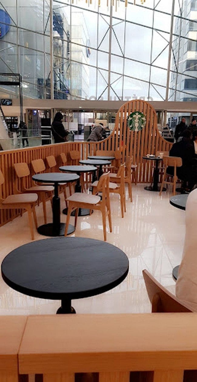 Starbucks Coffee — photo 3