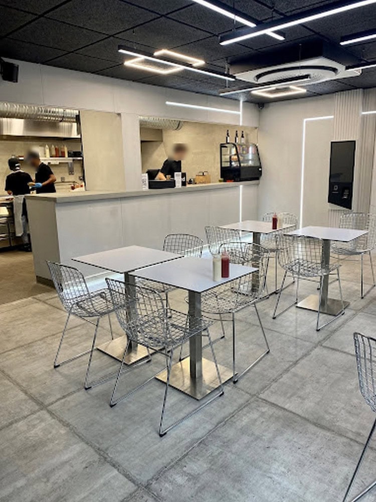 Alfred Burger — photo 3