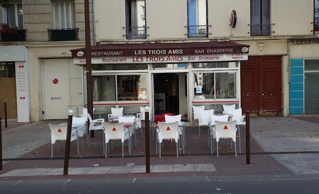Les trois amis — photo 3