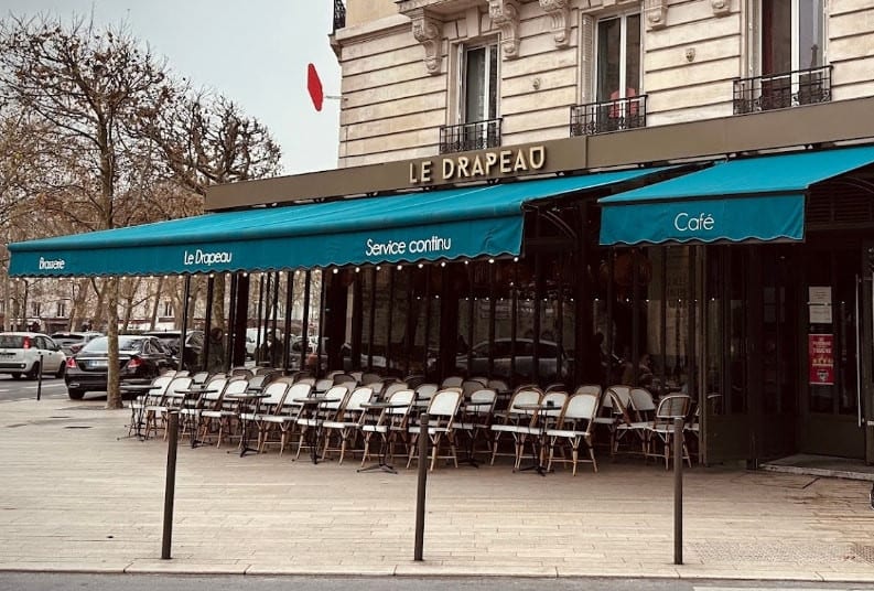 Le Drapeau — photo 2