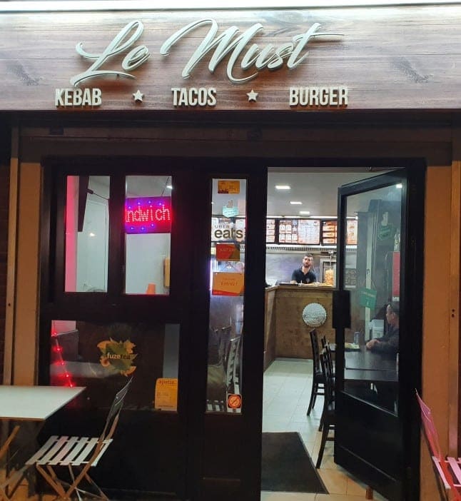 Le Must — photo 3