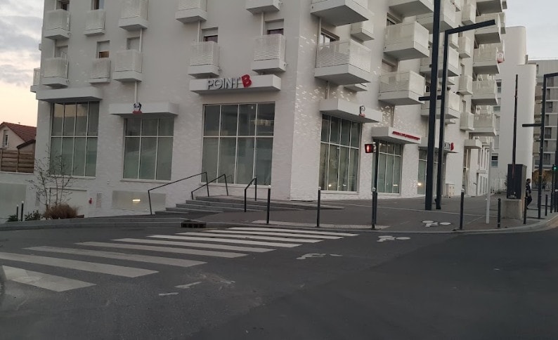 Point B — photo 3