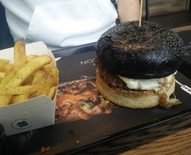 Black And White Burger — photo 2