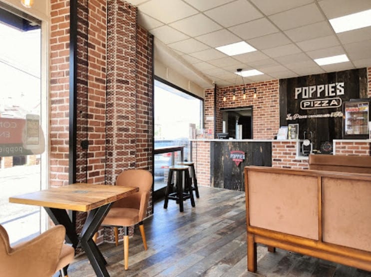 Poppies Pizza — photo 3