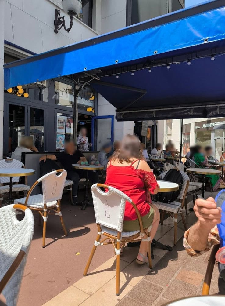 Le Village — photo 2