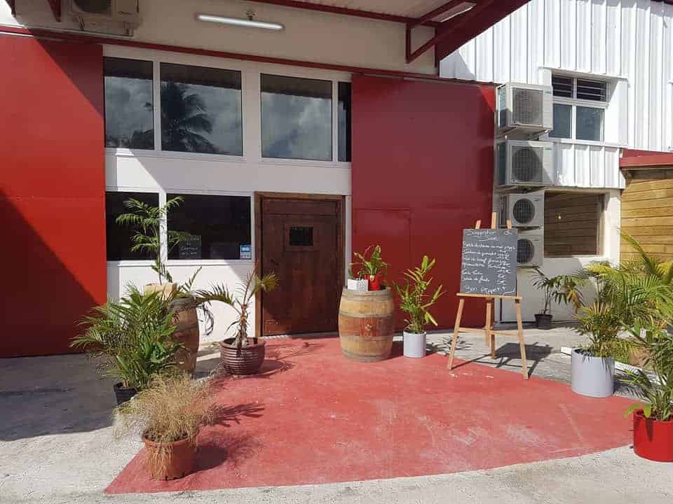 Le Comptoir des vins — photo 2