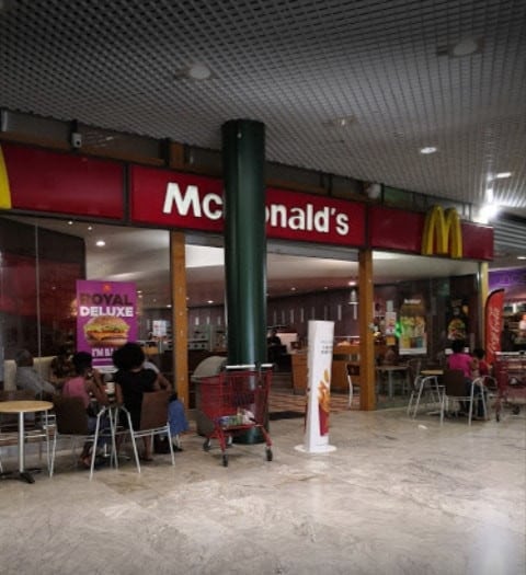 Mc Donald's — photo 3
