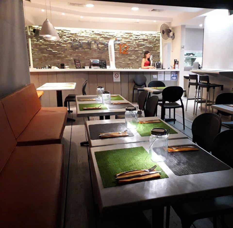 Burger 12 — photo 3