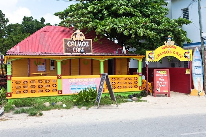 Calmos Café — photo 3