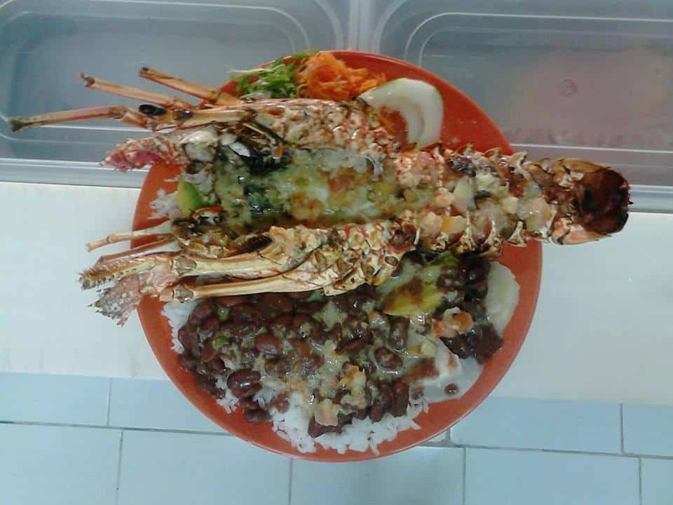 Sandy's Resto — photo 3