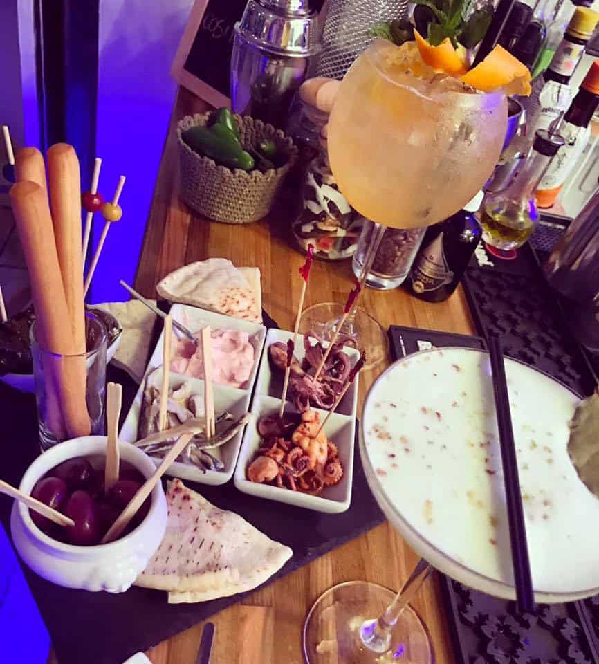 Photo de Mediterranean Café