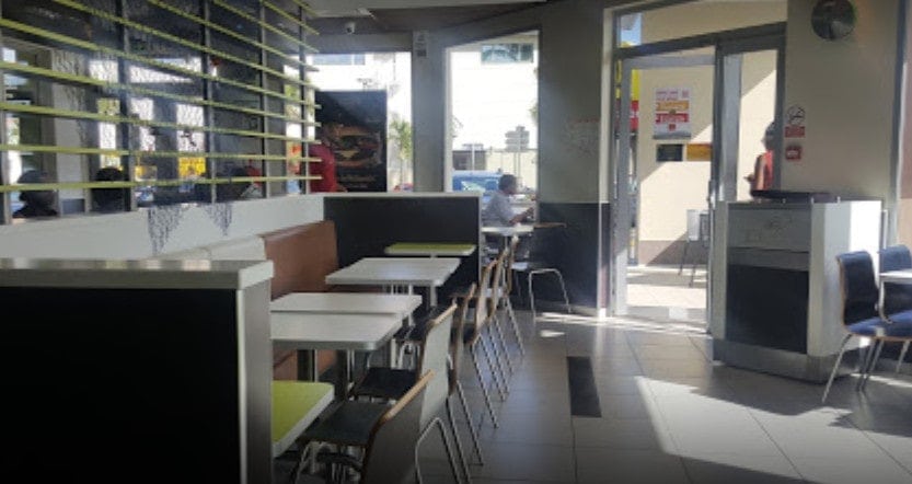 Mc Donald's — photo 3
