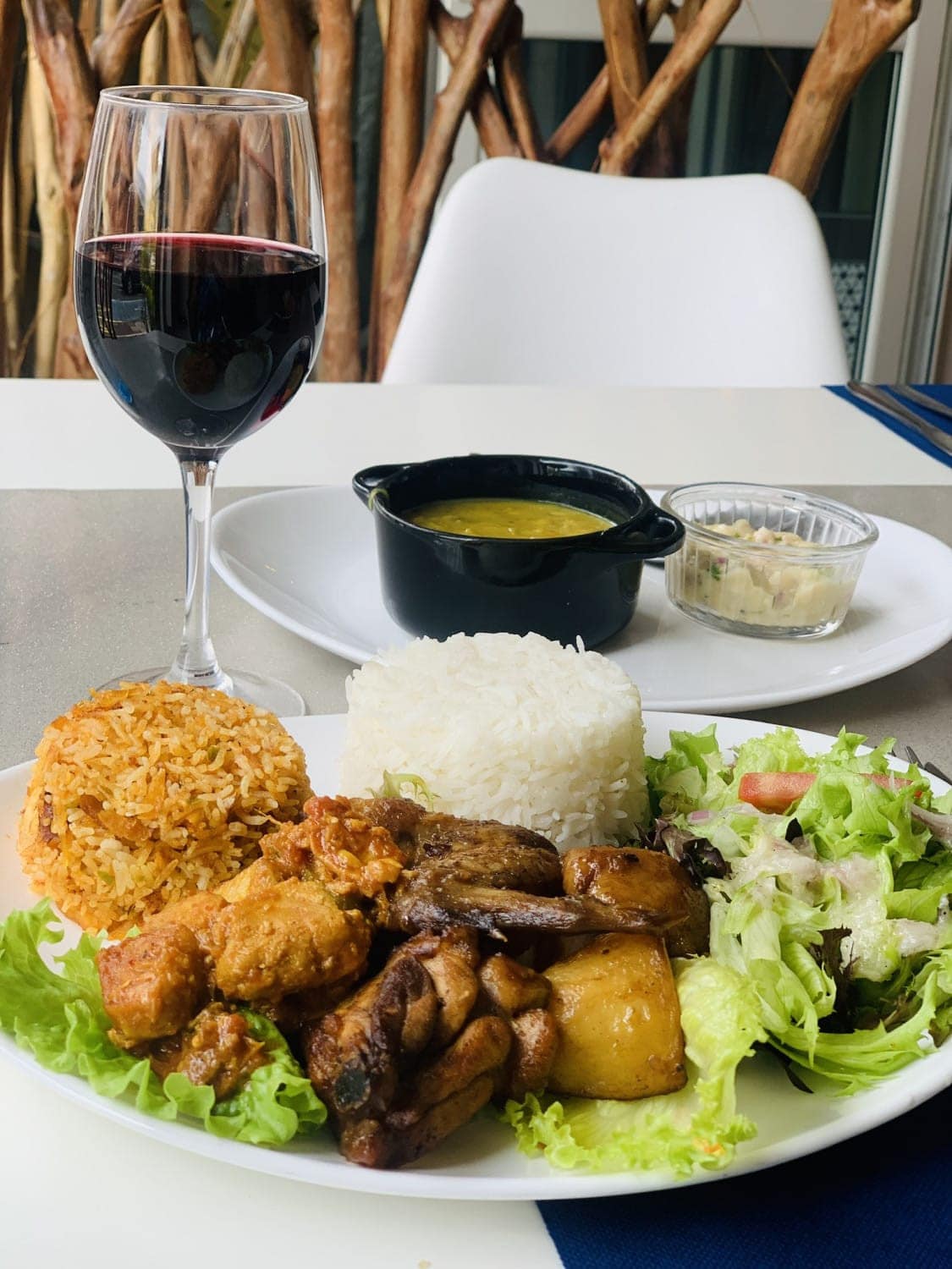 A la table de Lyne — photo 11