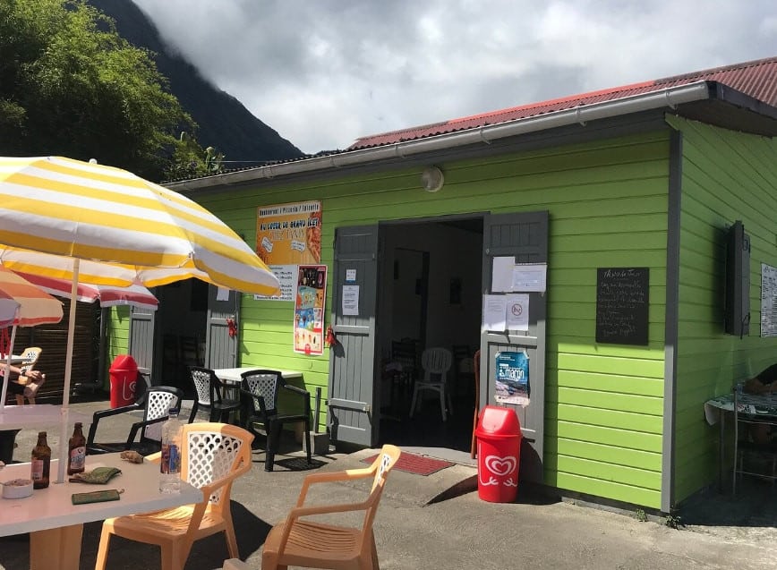 Au coeur de grand Ilet chez Tania — Pizza - pizzéria à Salazie — photo 3