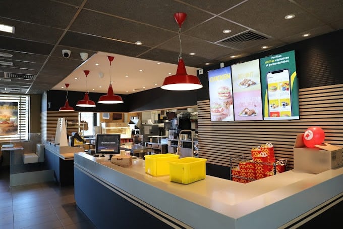 Mc Donald's — photo 3