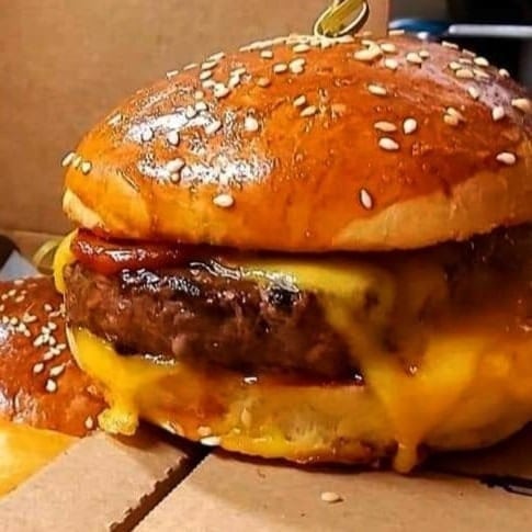 Pizza Bonici - Un burger