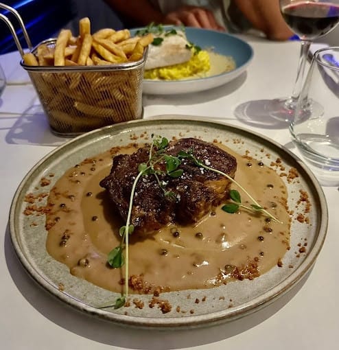 Photo de White Restaurant