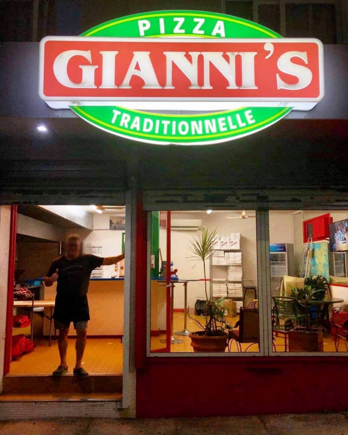 Gianni's Pizza — photo 3
