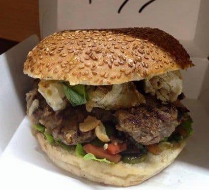 Aux Folie's Burger — photo 3