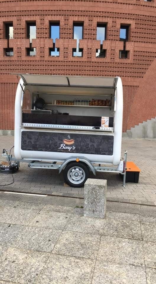 Beny's hot dog — photo 3