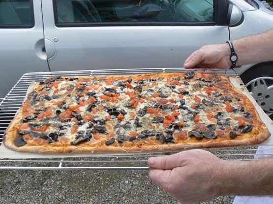 Biomen Truck Pizza — Pizza - pizzéria à Saint Meme le Tenu — photo 3