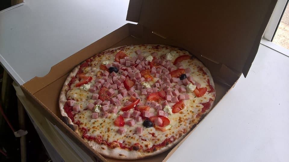 Crewsty Pizza — photo 2