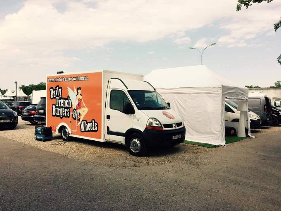 Daily French Burgers on Wheels — photo 2