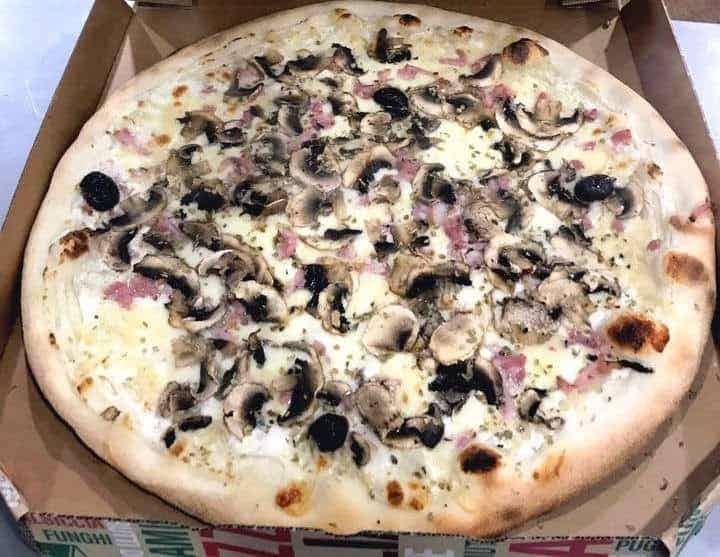 Family’s Pizza — photo 2