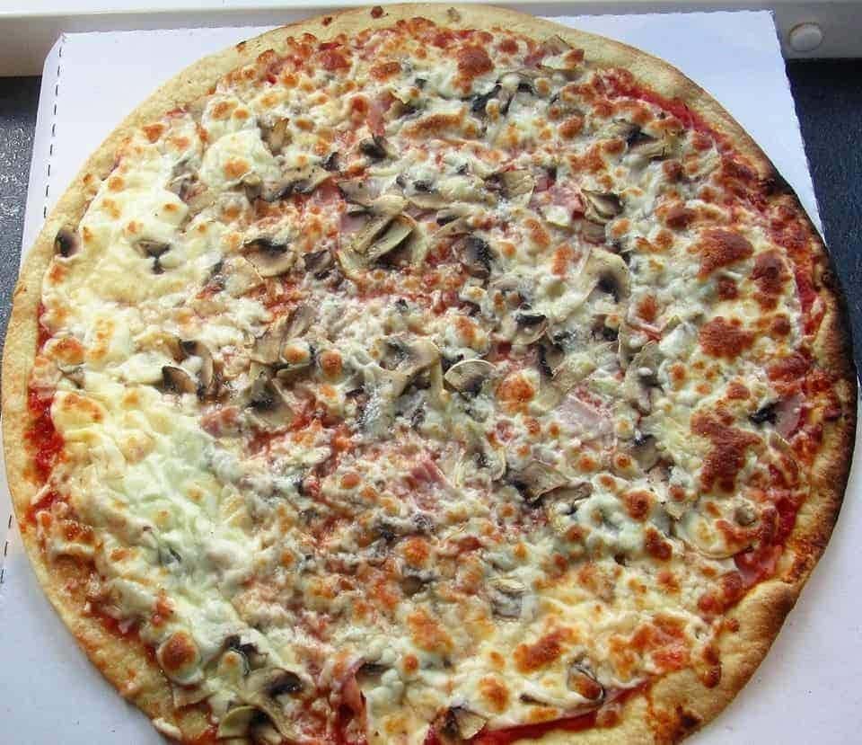 Fred's pizza — photo 2