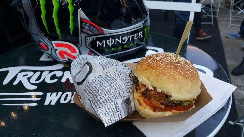 Ghost burger — photo 3