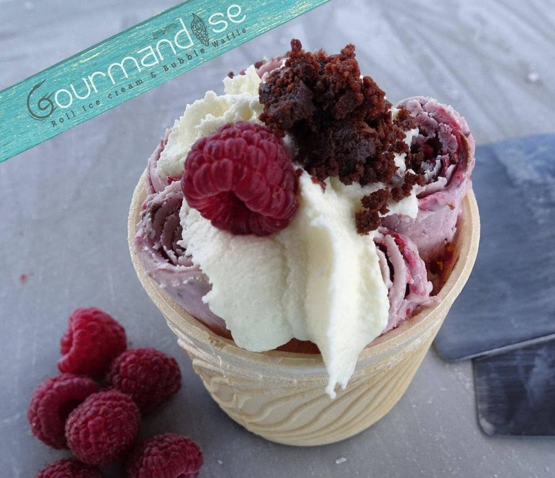 Gourmandise roll & waffle — photo 2