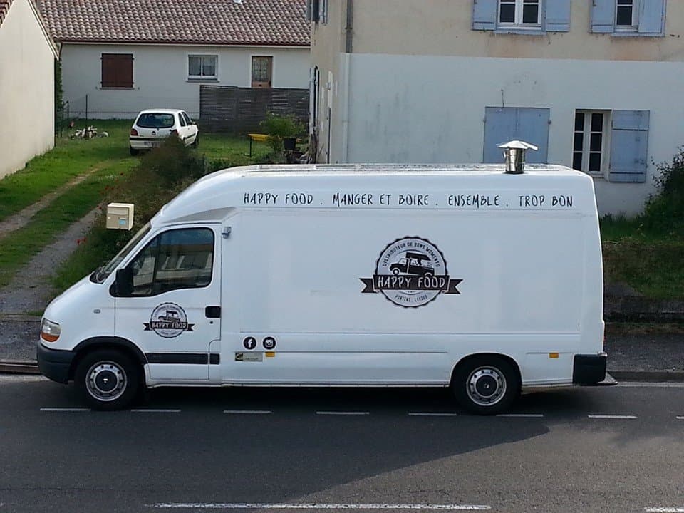 Happy food truck — photo 2