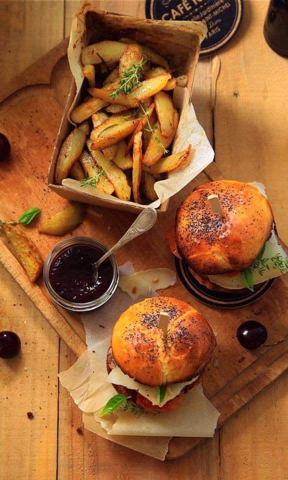La Minute Burgers — photo 2
