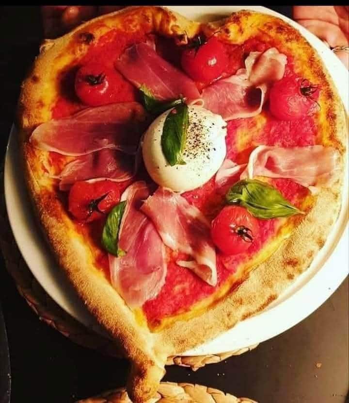 La Töré Pïzza — Restauration rapide à Ornaisons — photo 5
