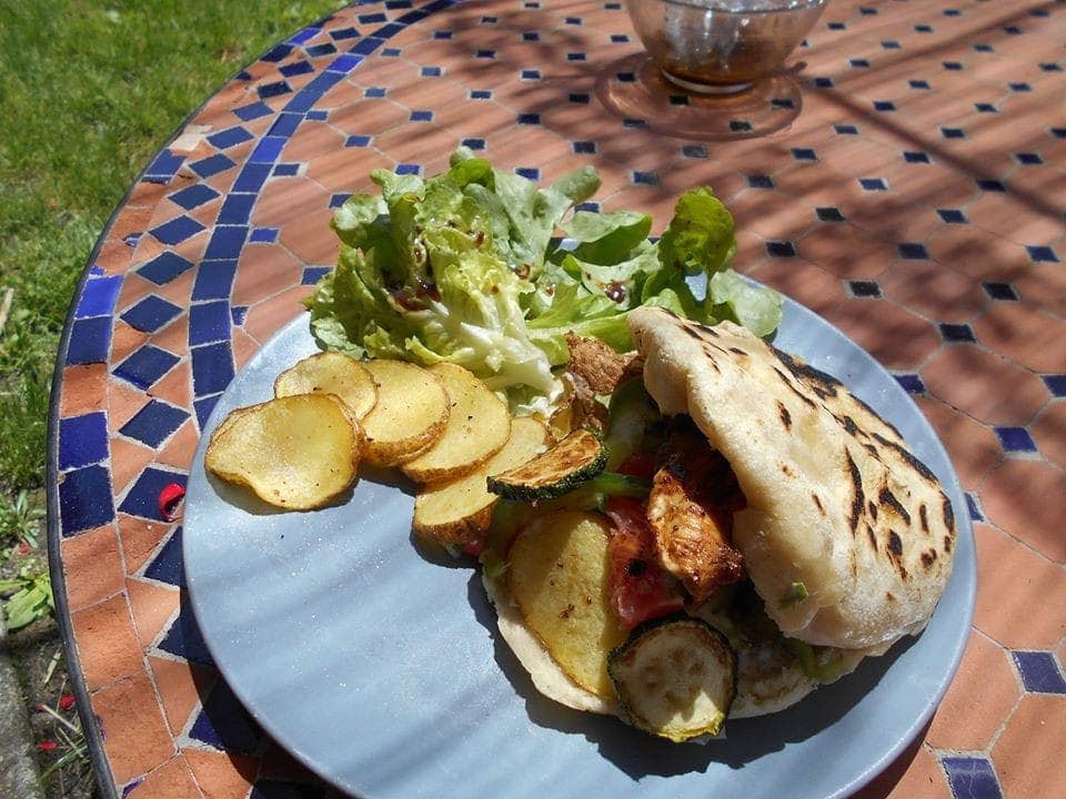 Le petit monde — photo 2