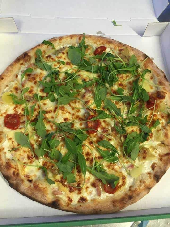 Lorenzo pizza — photo 3