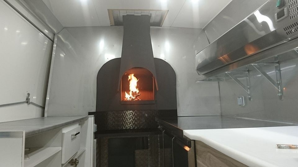 Pizza Au Feu De Bois — photo 3