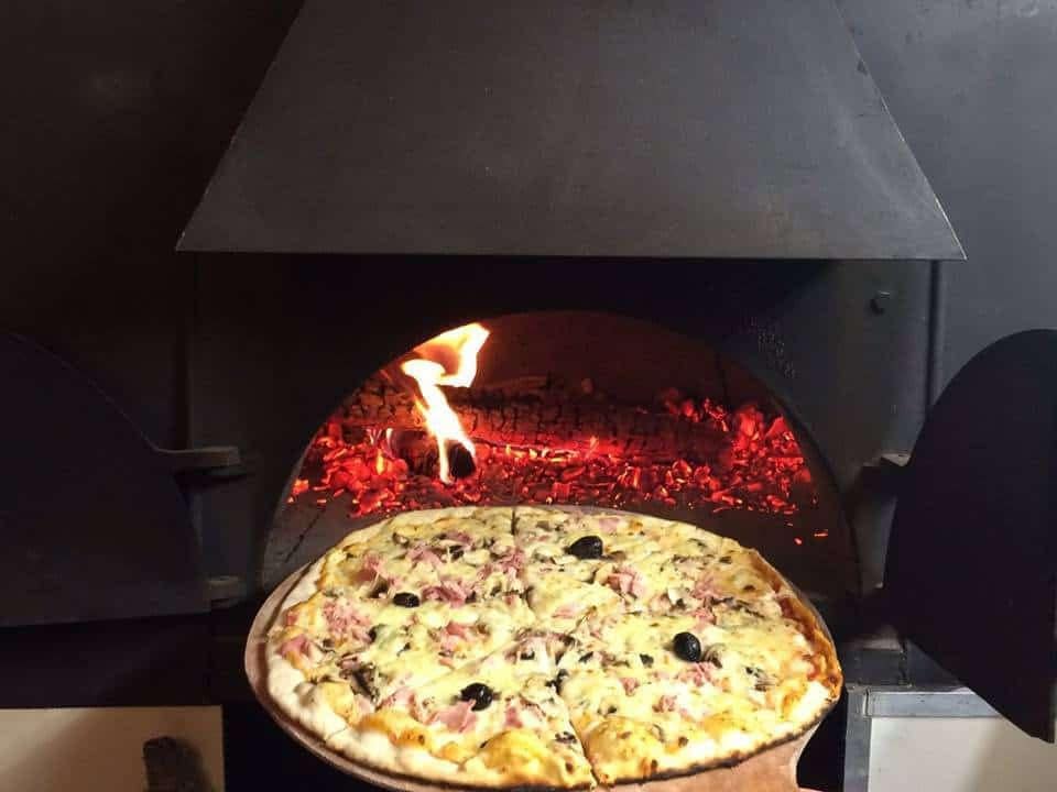 Pizza de la Fontaine — photo 3