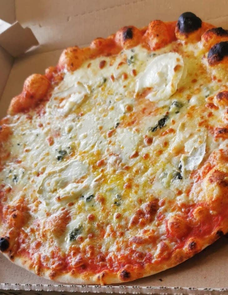 Pizza du petit village — photo 8