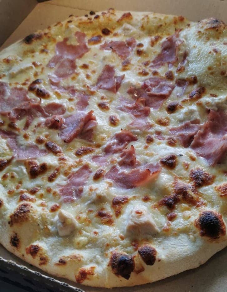 Pizza du petit village — photo 3