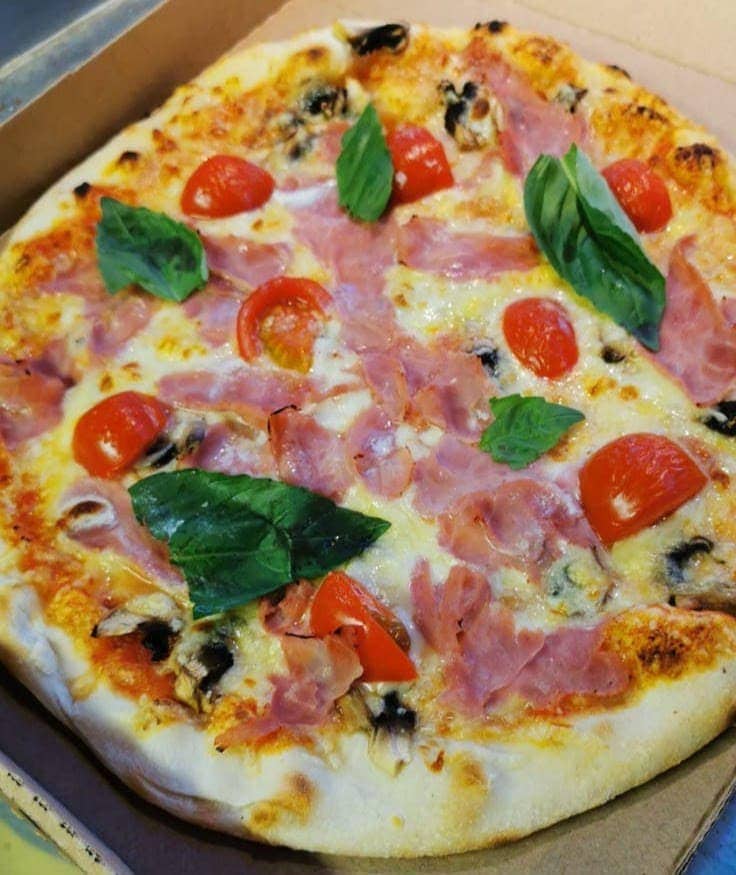 Pizza du petit village — photo 2