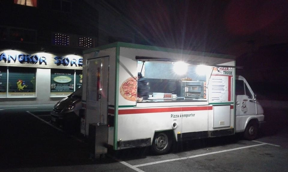 Pizza Truck — photo 3