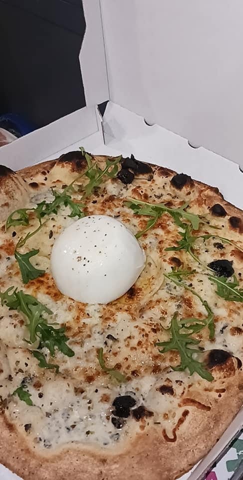 Sunny Pizzas — photo 2