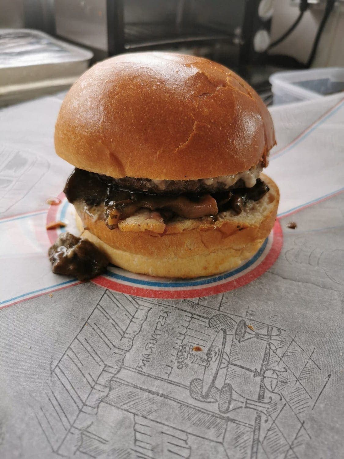 The walking burger street — photo 2