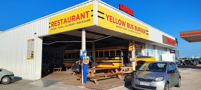 Yellow Bus Burger — photo 3