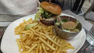 Auguste Café Comptoir - Un burger