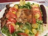 Le Soleil de Kabylie - Salade fraîcheur, pommes de terre, tomate, olives, une brochette, une merguez et une brique aux fruits de mer